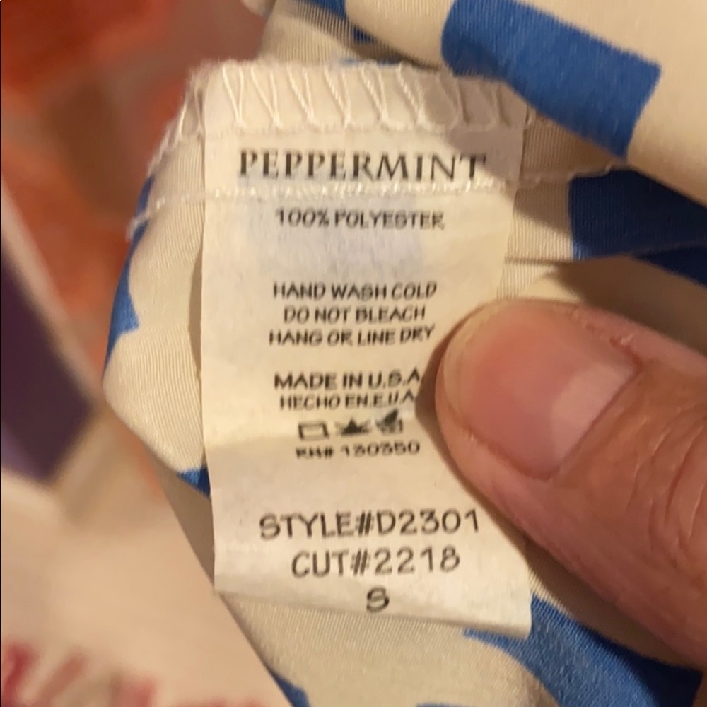 Dress - Picture 4 of 4